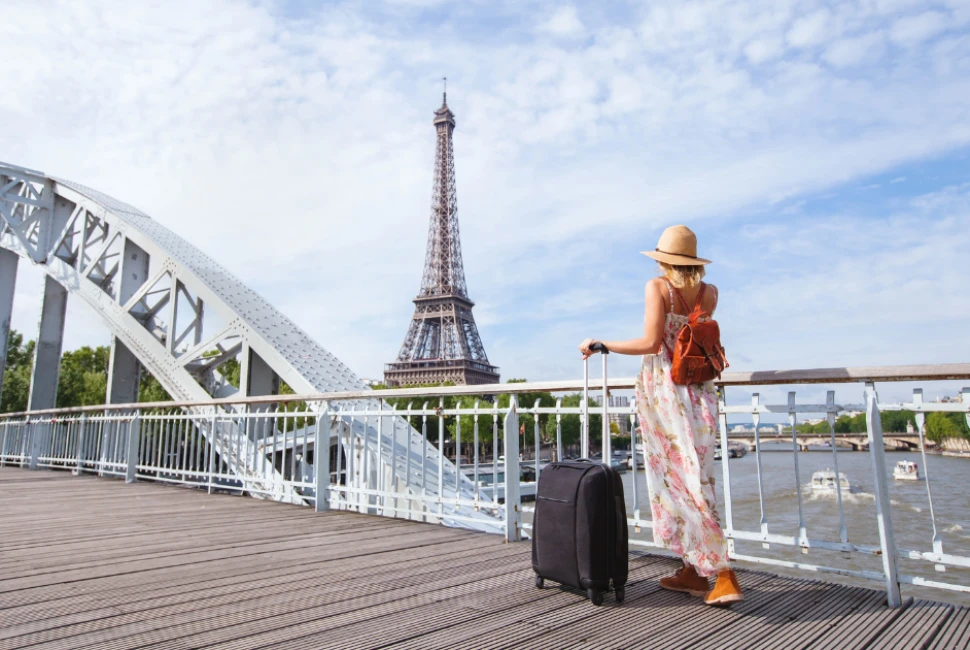 Confident & Carefree: How to Explore Paris Solo as a Woman