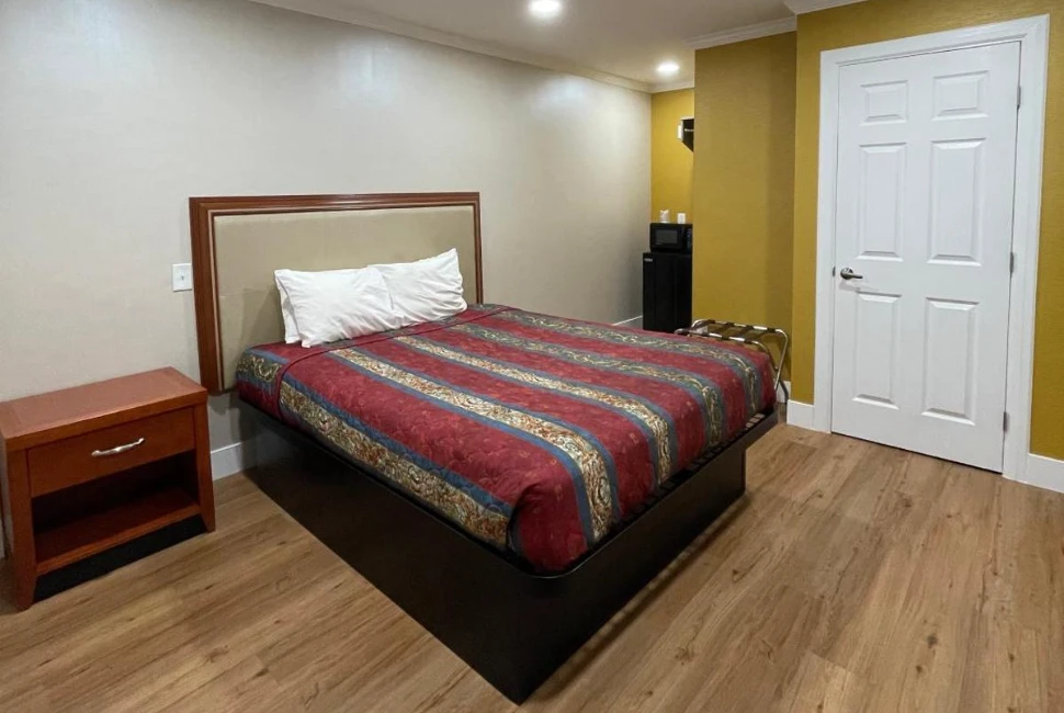 Discover Comfort and Convenience at Ritz Inn San Bruno, CA