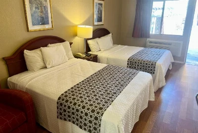 Experience Unmatched Comfort and Convenience at Park Avenue Inn & Suites in Victorville
