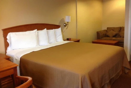 Hyland Inn Van Nuys: Your Gateway to Comfort and Convenience