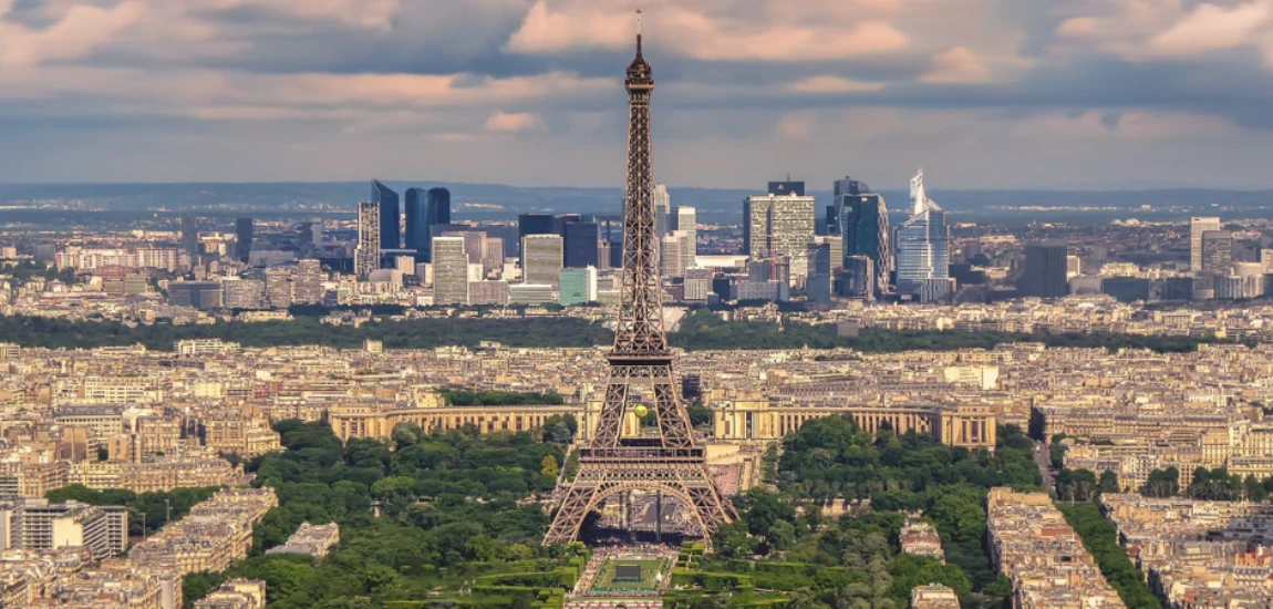 Sassy, Solo & Soaring: The Top Iconic Landmarks to Conquer Alone