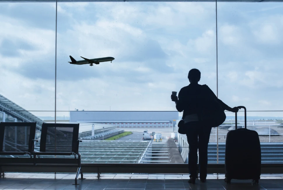 Traveling Alone as a Woman: 15 Safety Tips to Stay Secure & Confident